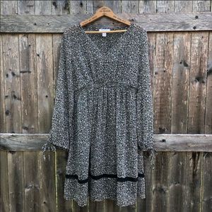 Motherhood Maternity printed dress